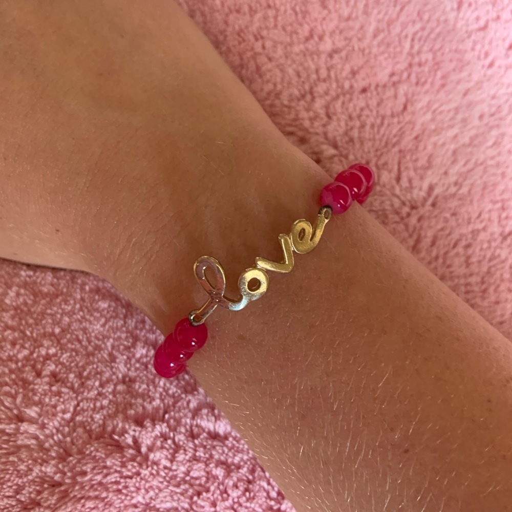 Love pink beaded bracelet